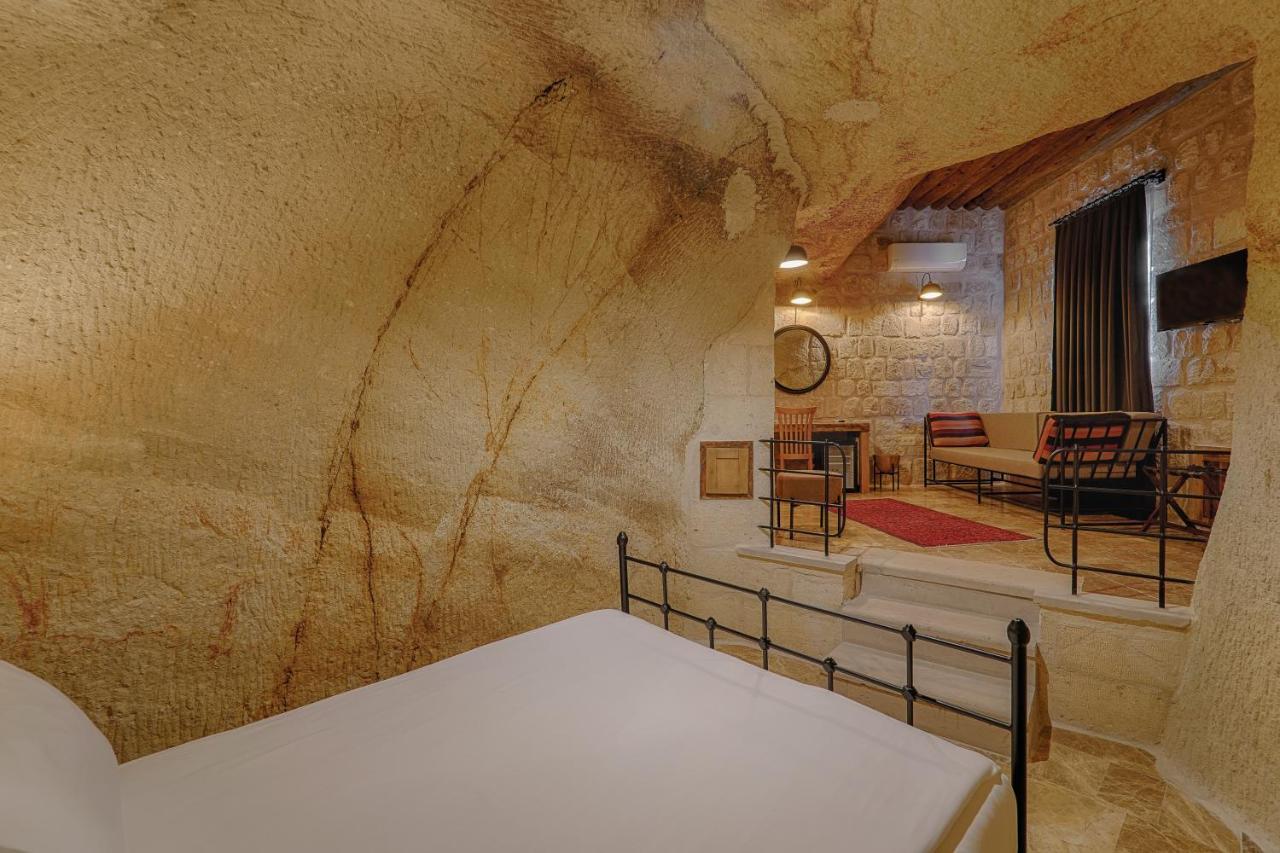 Solem Cave Suites 于尔居普 外观 照片