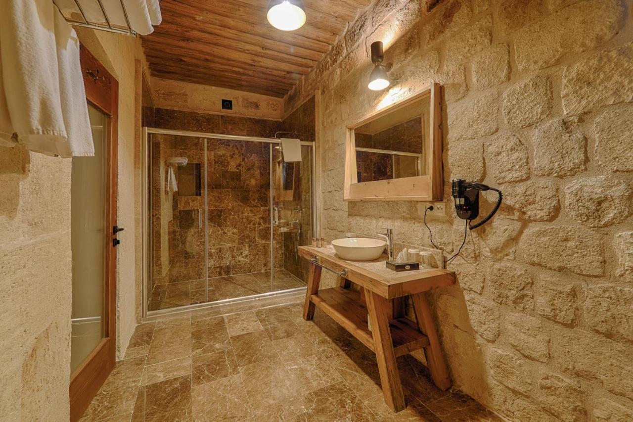 Solem Cave Suites 于尔居普 外观 照片