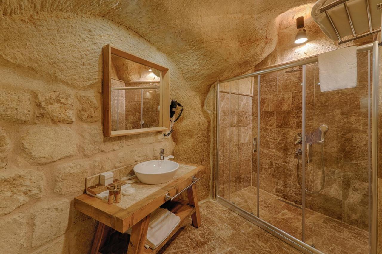 Solem Cave Suites 于尔居普 外观 照片