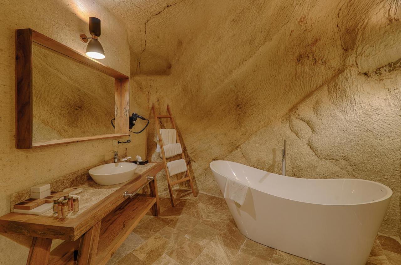 Solem Cave Suites 于尔居普 外观 照片