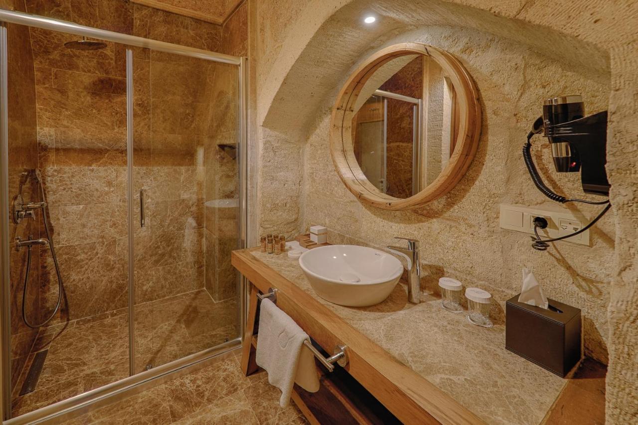 Solem Cave Suites 于尔居普 外观 照片