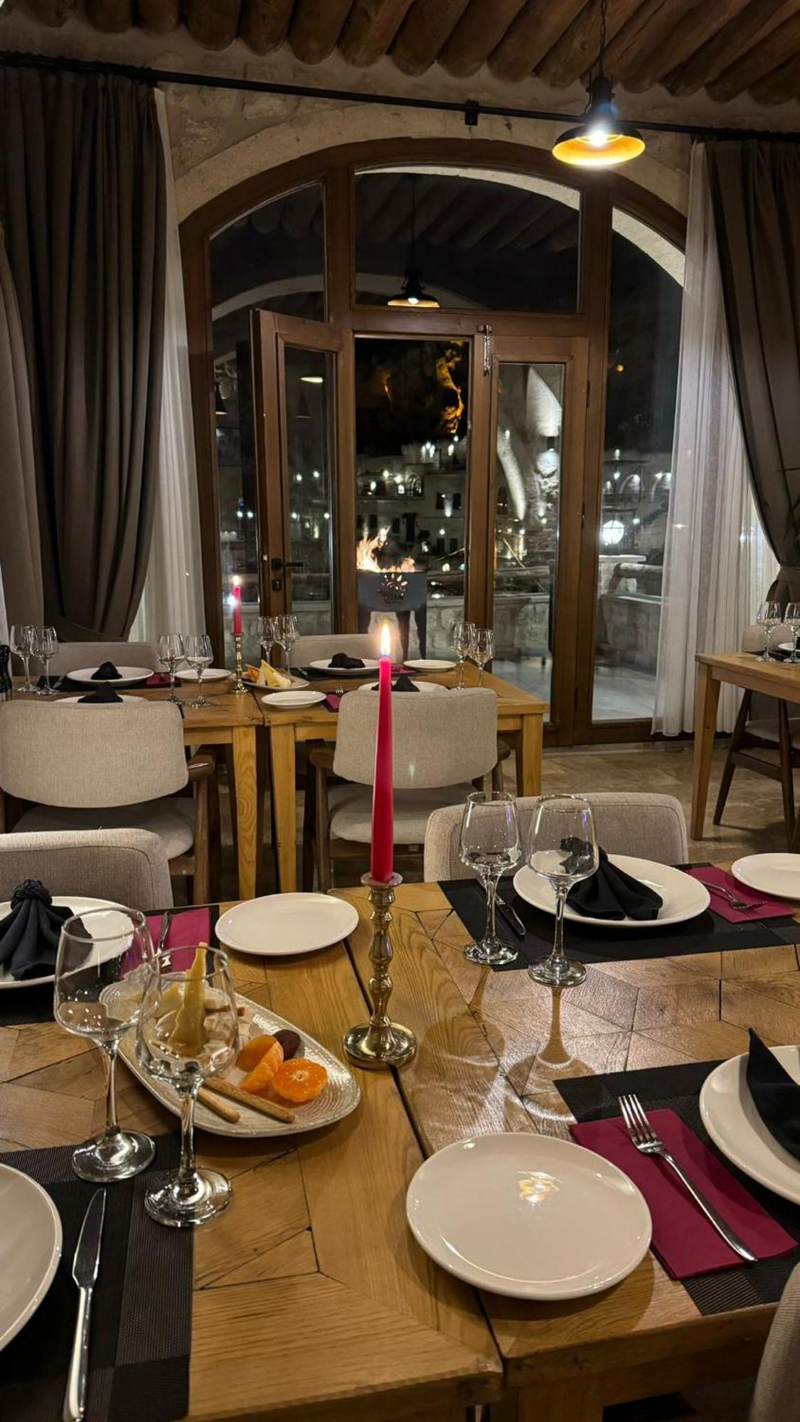 Solem Cave Suites 于尔居普 外观 照片