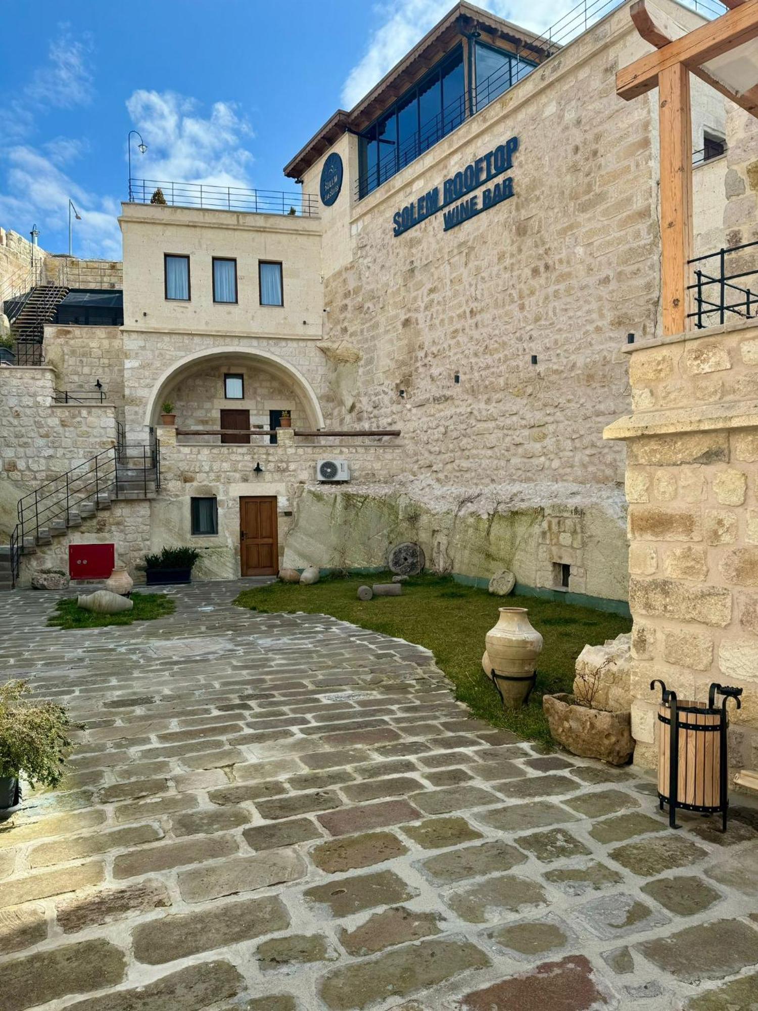 Solem Cave Suites 于尔居普 外观 照片