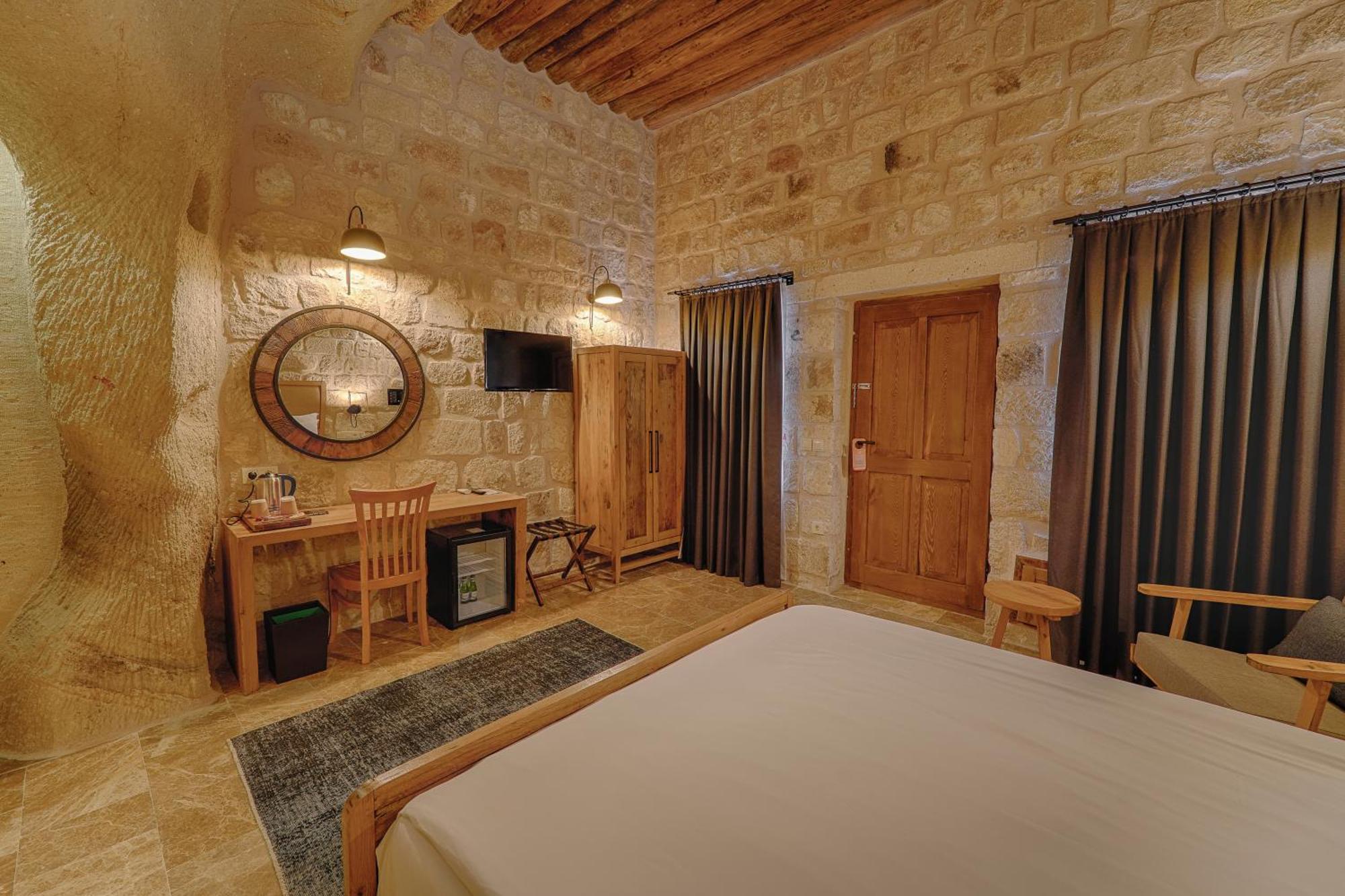 Solem Cave Suites 于尔居普 外观 照片
